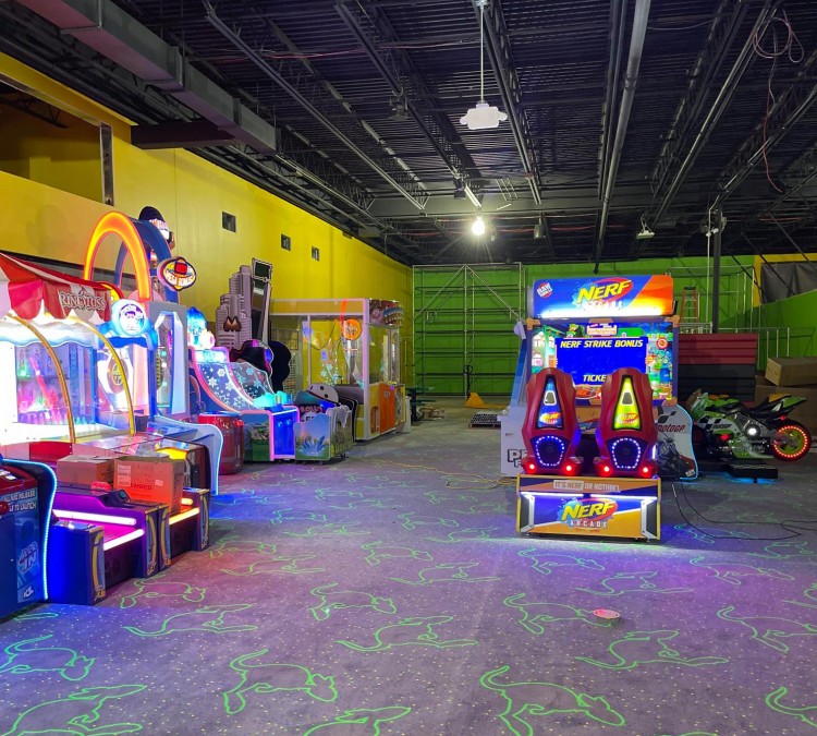 Launch Family Entertainment and Trampoline Park Woburn, MA (Woburn,&nbspMA)